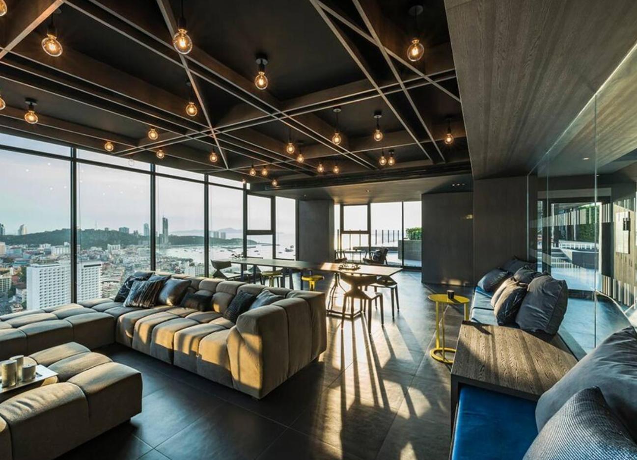 The Base Apartment Pattaya Exterior photo