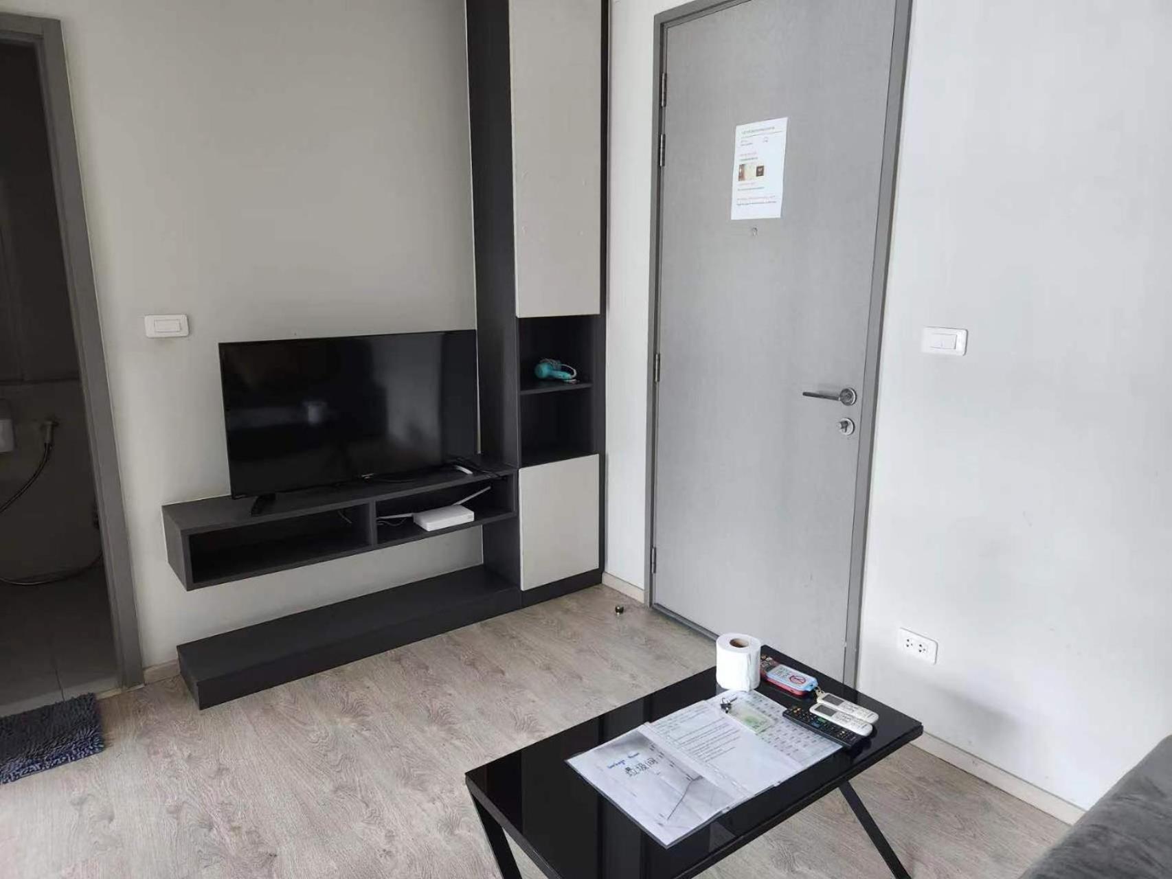 The Base Apartment Pattaya Exterior photo